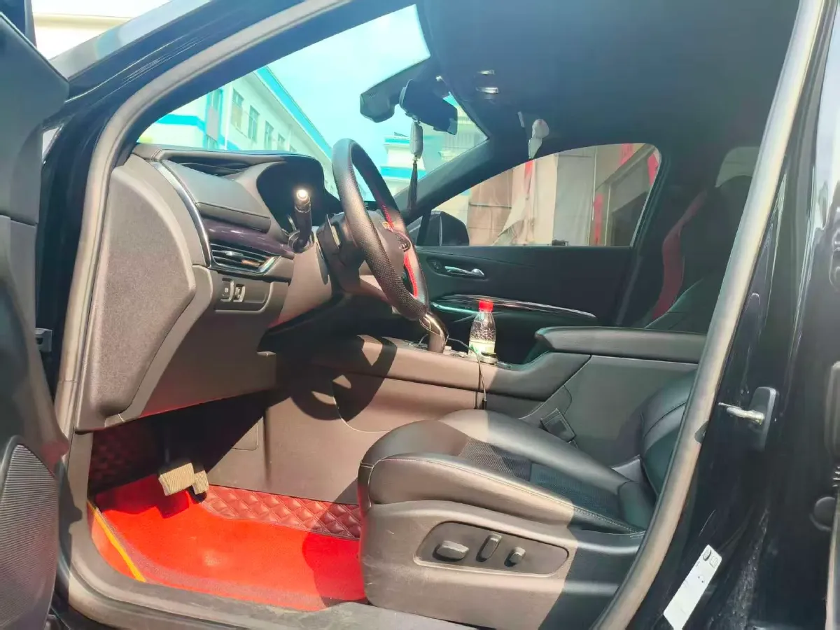 2021 Cadillac XT4 2.0T 237HP L4 9AT,autocango,china used car exporter,china ev exporter,chinese used car exporter,chinese used ev exporter