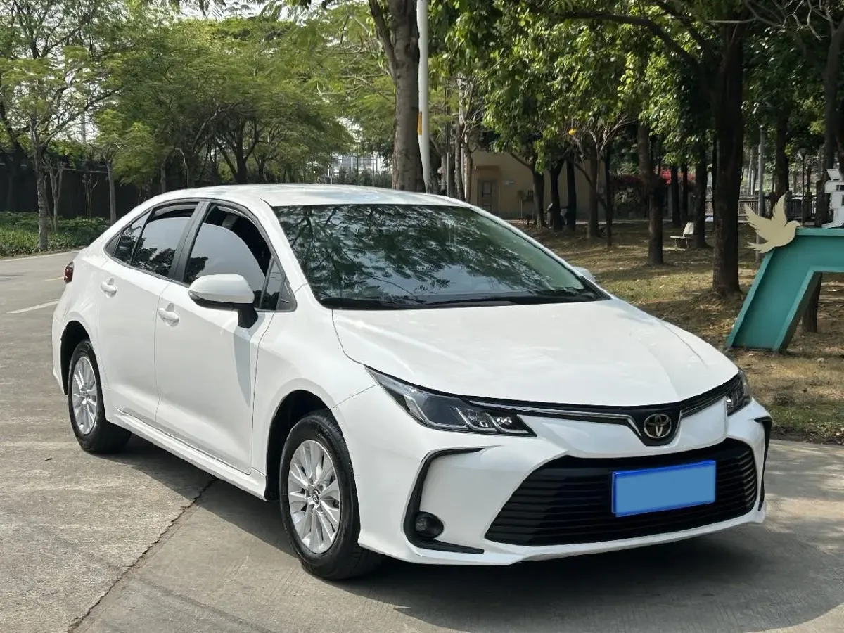 2021 Toyota Corolla 1.2T 116HP L4 CVT,autocango,china used car exporter,china ev exporter,chinese used car exporter,chinese used ev exporter