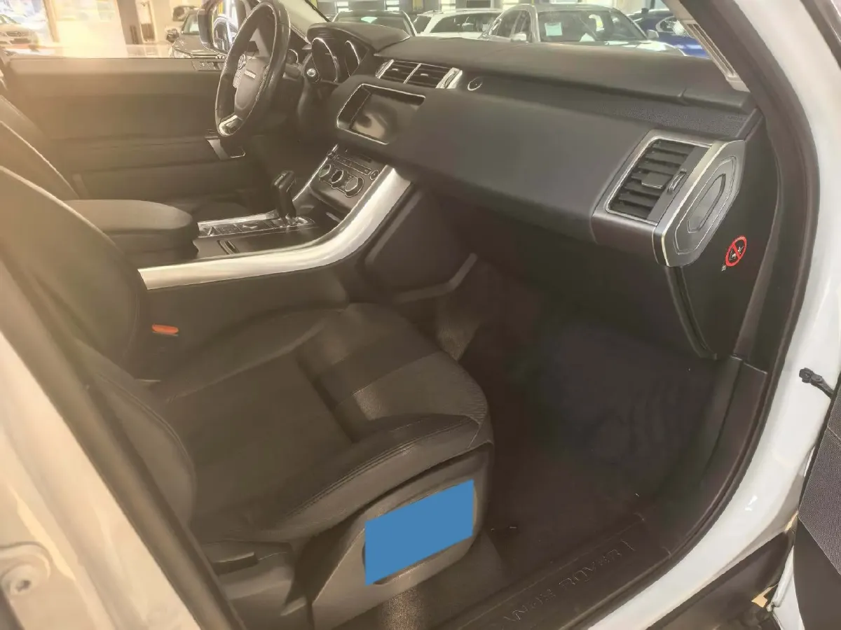 2017 Land Rover Range Rover Sport 3.0T 340HP V6 8AT,autocango,china used car exporter,china ev exporter,chinese used car exporter,chinese used ev exporter