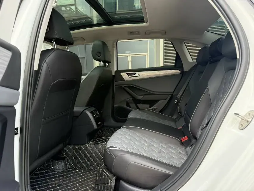 2023 Volkswagen Sagitar 1.5T 160HP L4 7DCT,autocango,china used car exporter,china ev exporter,chinese used car exporter,chinese used ev exporter