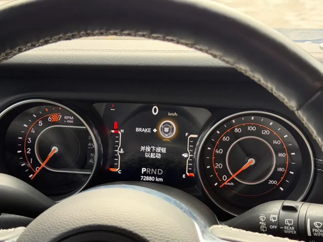 2021 Jeep Wrangler 2.0T 266HP L4 8AT,autocango,china used car exporter,china ev exporter,chinese used car exporter,chinese used ev exporter