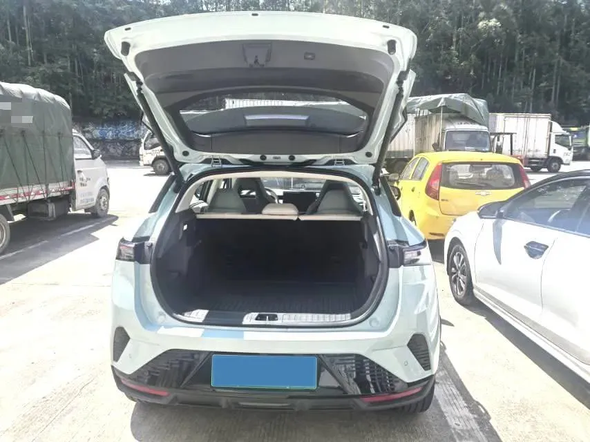 2023 LYNK&CO 06 EM-P 1.5L 120HP L4 3DHT PHEV 19.09KWH,autocango,china used car exporter,china ev exporter,chinese used car exporter,chinese used ev exporter