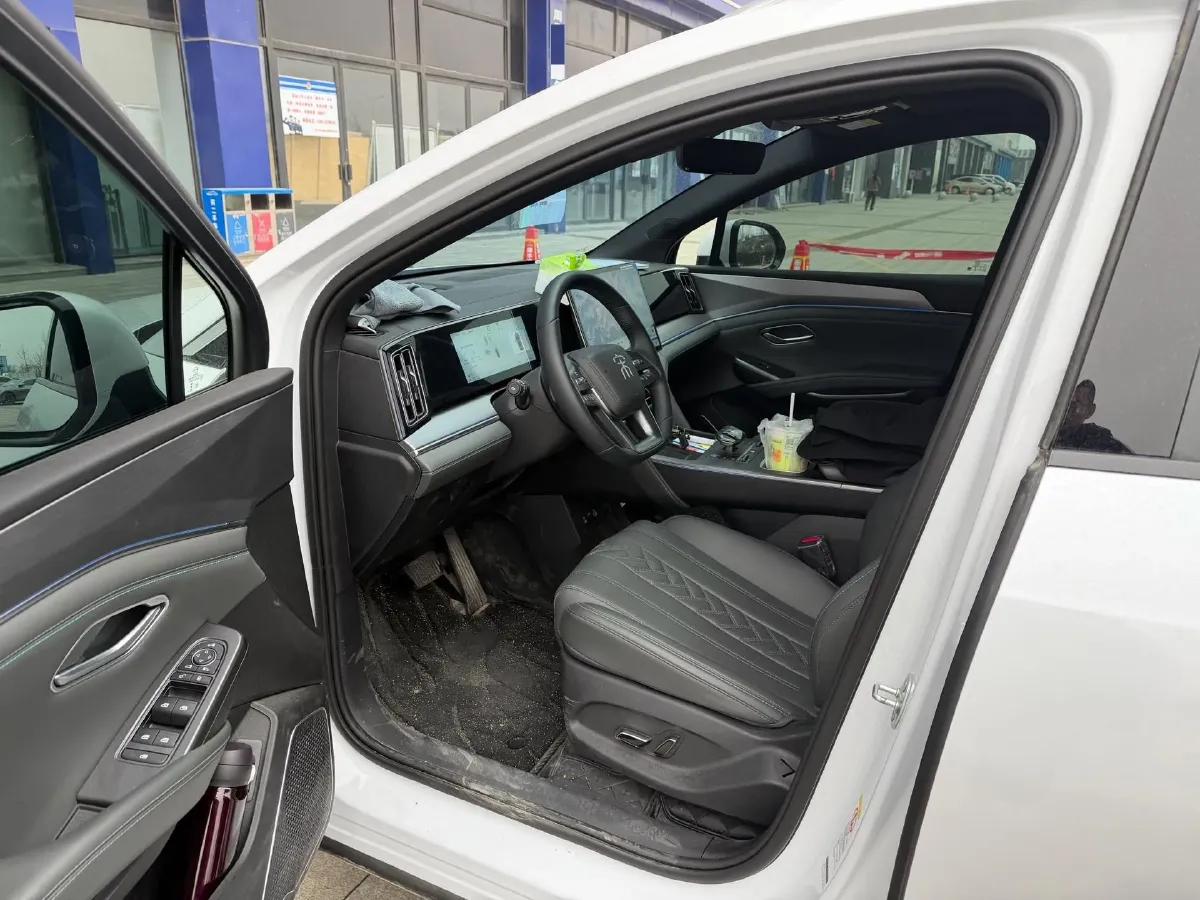 2025 BYD SongL DM-i 1.5L 101HP L4 E-CVT PHEV 26.6KWH,autocango,china used car exporter,china ev exporter,chinese used car exporter,chinese used ev exporter