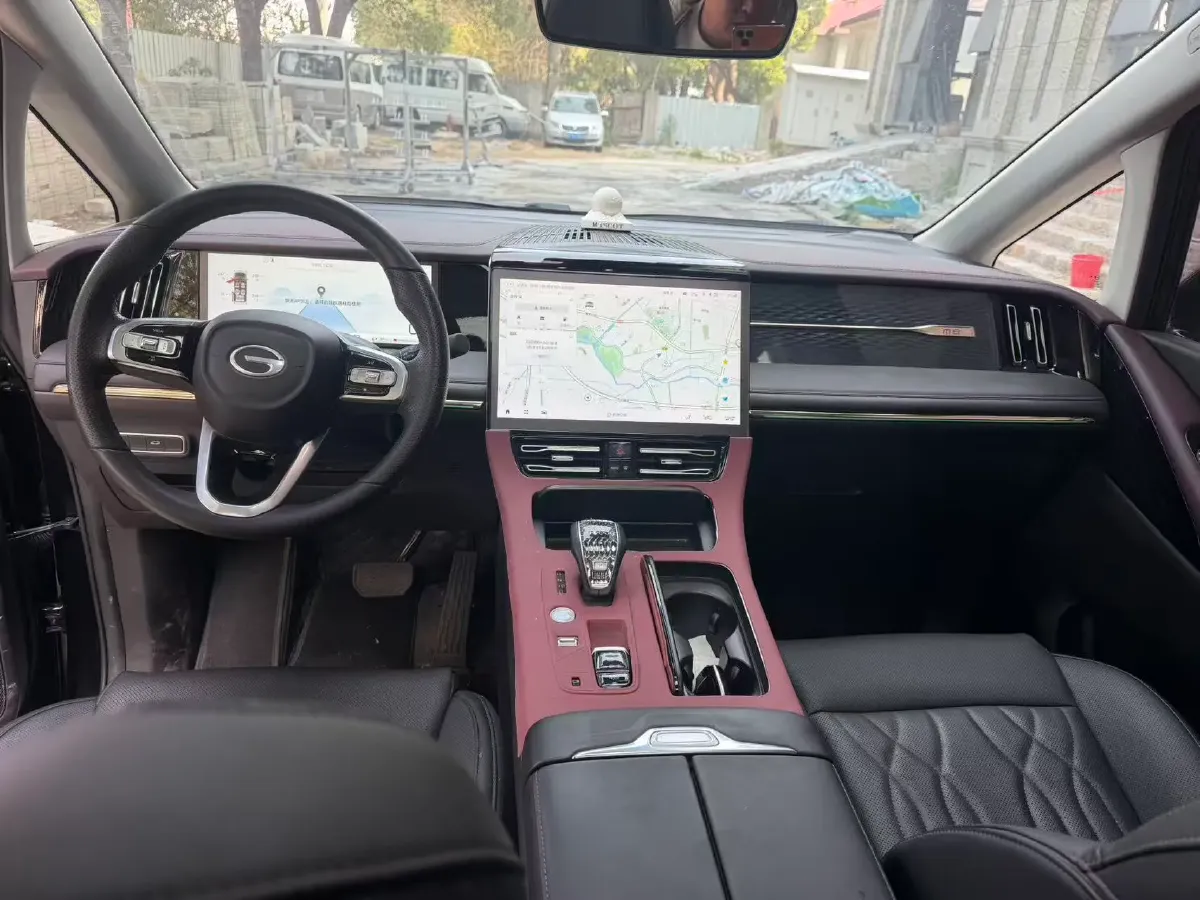 2023 HongQi HS5 2.0T 252HP L4 8AT,autocango,china used car exporter,china ev exporter,chinese used car exporter,chinese used ev exporter