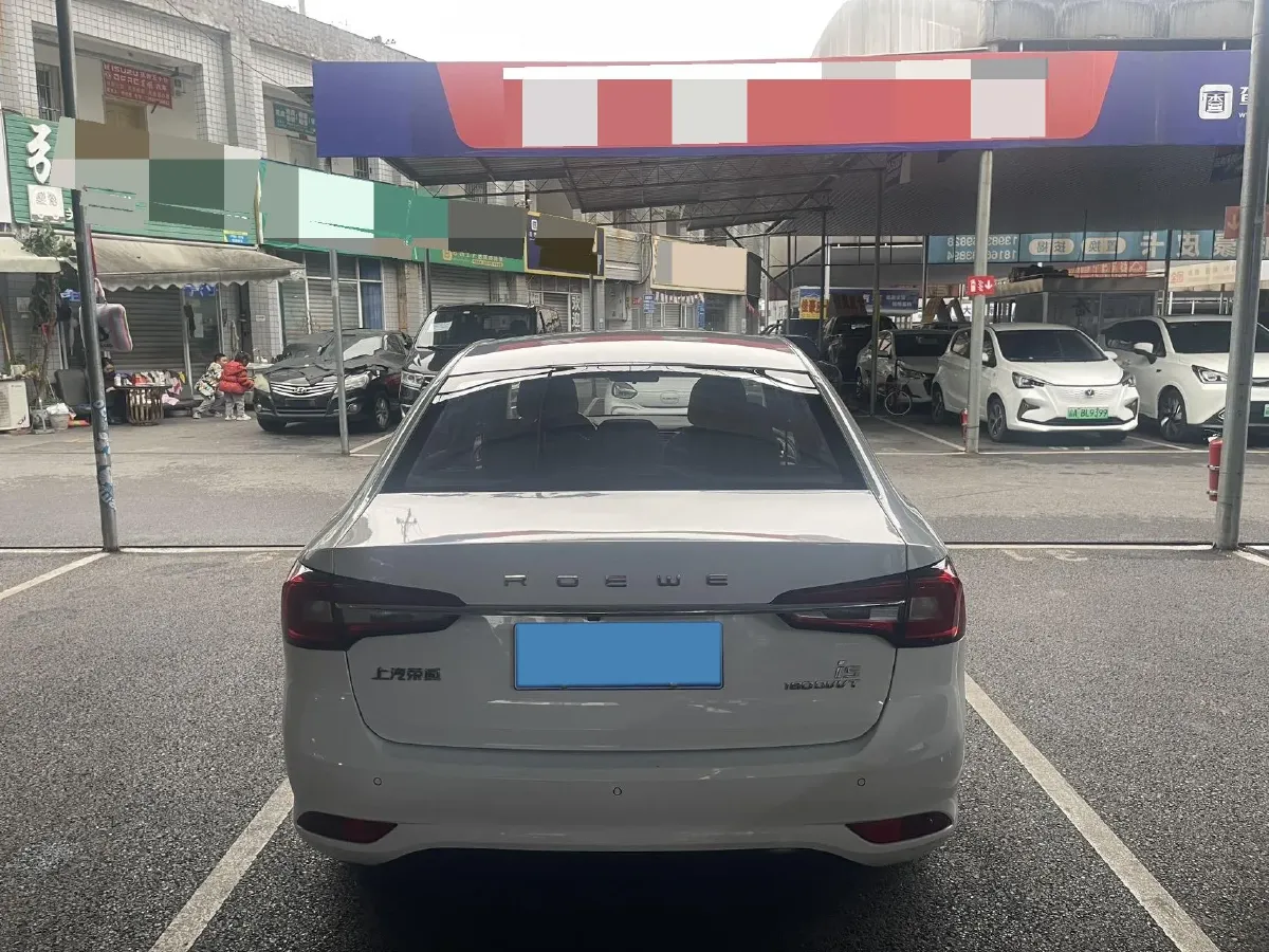 2021 Roewe i5 1.5L 120HP L4 CVT,autocango,china used car exporter,china ev exporter,chinese used car exporter,chinese used ev exporter