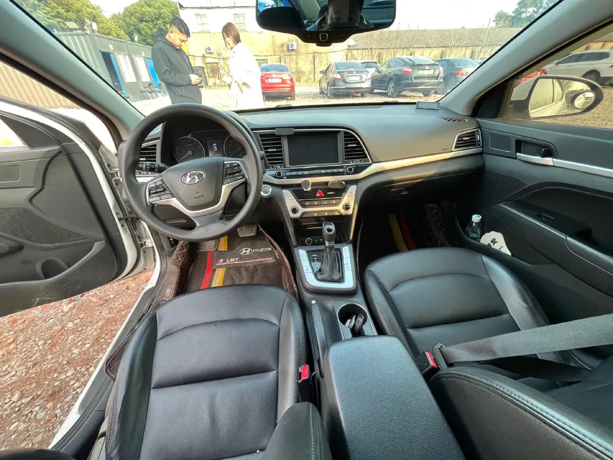 2016 Hyundai Elantra 1.6L 130HP L4 6AT,autocango,china used car exporter,china ev exporter,chinese used car exporter,chinese used ev exporter