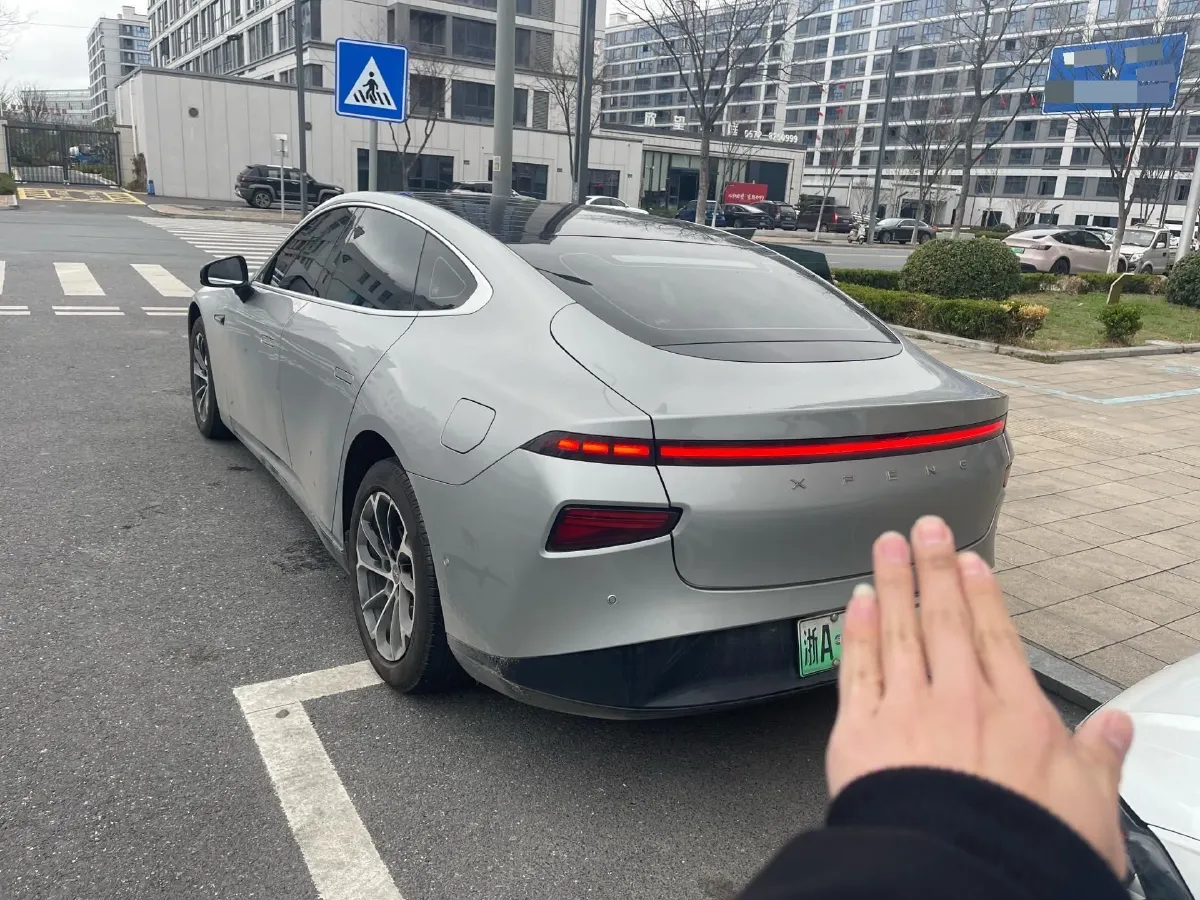 2022 Xpeng P7 BEV 60.2KWH,autocango,china used car exporter,china ev exporter,chinese used car exporter,chinese used ev exporter