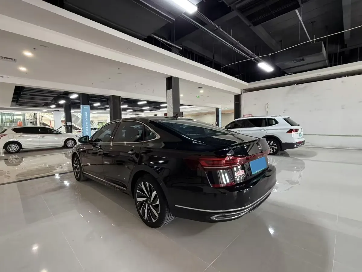 2023 Volkswagen Passat 2.0T 186HP L4 7DCT,autocango,china used car exporter,china ev exporter,chinese used car exporter,chinese used ev exporter