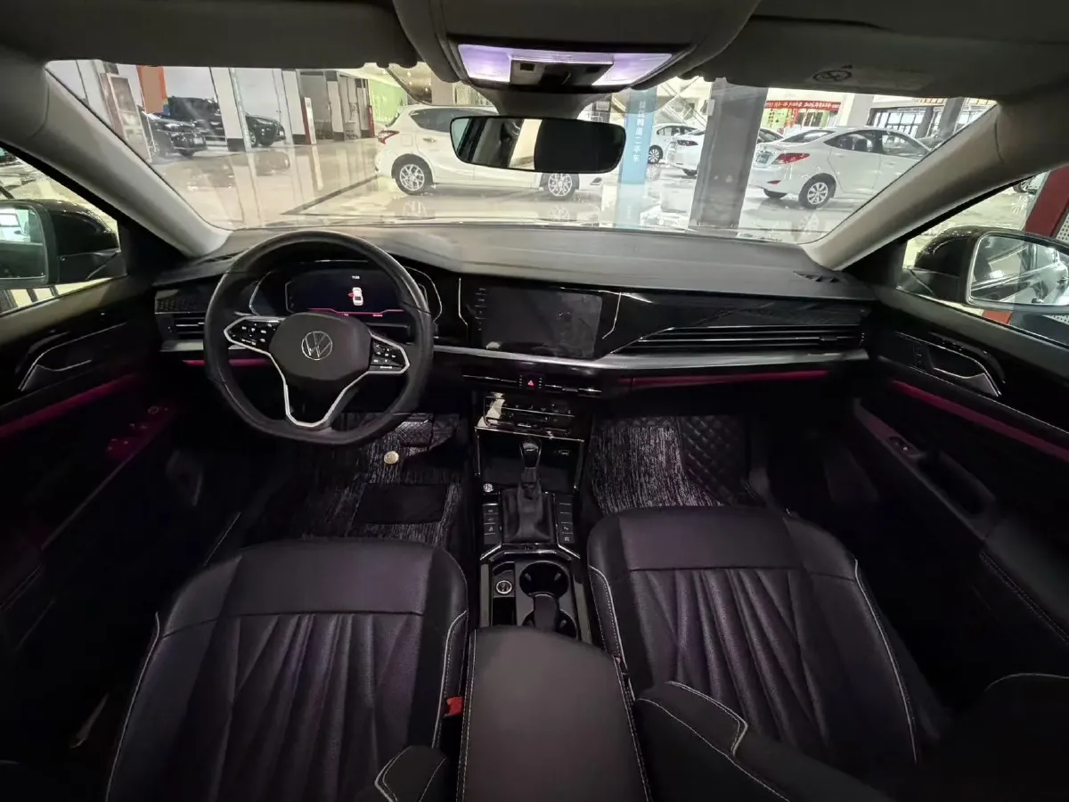 2023 Volkswagen Passat 2.0T 186HP L4 7DCT,autocango,china used car exporter,china ev exporter,chinese used car exporter,chinese used ev exporter