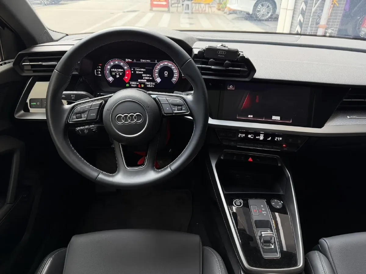 2024 Audi A3 1.4T 150HP L4 7DCT,autocango,china used car exporter,china ev exporter,chinese used car exporter,chinese used ev exporter