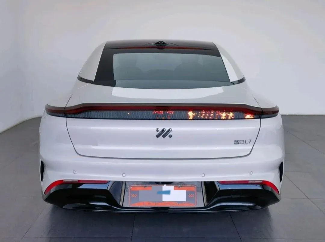 2024 IM L7 BEV 90KWH,autocango,china used car exporter,china ev exporter,chinese used car exporter,chinese used ev exporter