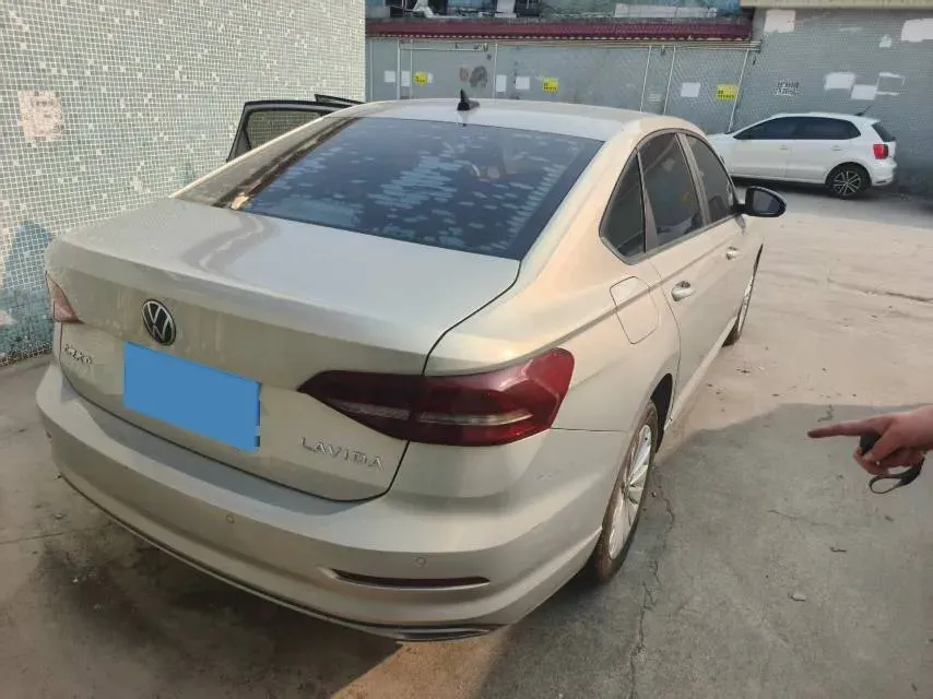 2021 Volkswagen Lavida 1.5L 113HP L4 6AT,autocango,china used car exporter,china ev exporter,chinese used car exporter,chinese used ev exporter