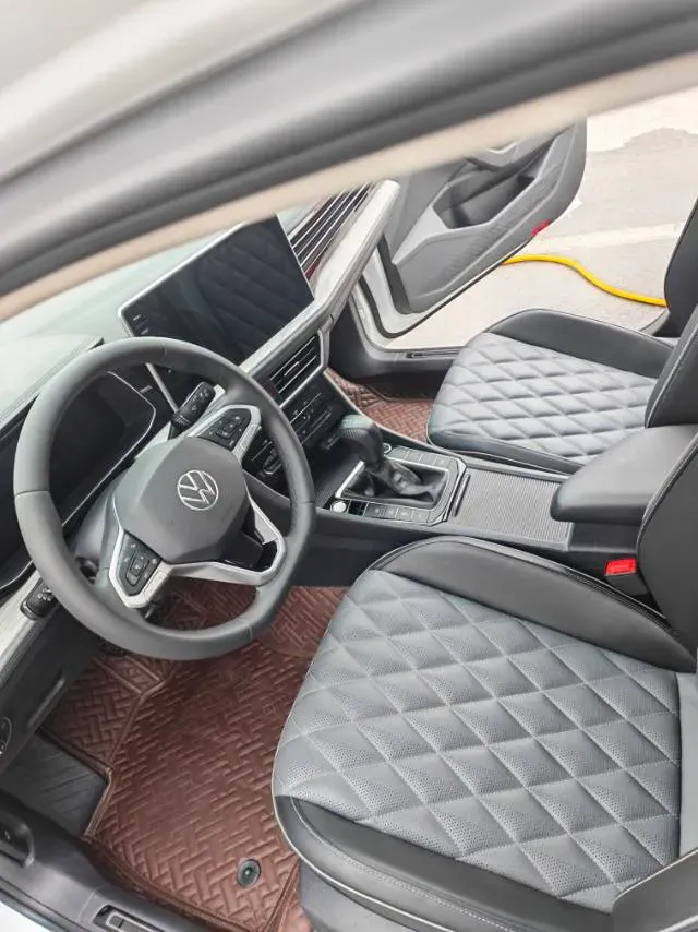 2023 Volkswagen Sagitar 1.2T 116HP L4 7DCT,autocango,china used car exporter,china ev exporter,chinese used car exporter,chinese used ev exporter