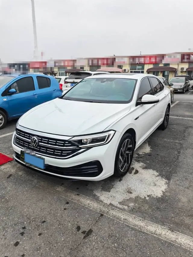 2023 Volkswagen Sagitar 1.2T 116HP L4 7DCT,autocango,china used car exporter,china ev exporter,chinese used car exporter,chinese used ev exporter