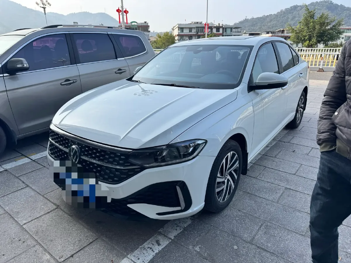 2024 Volkswagen Lavida 1.5L 110HP L4 6AT,autocango,china used car exporter,china ev exporter,chinese used car exporter,chinese used ev exporter