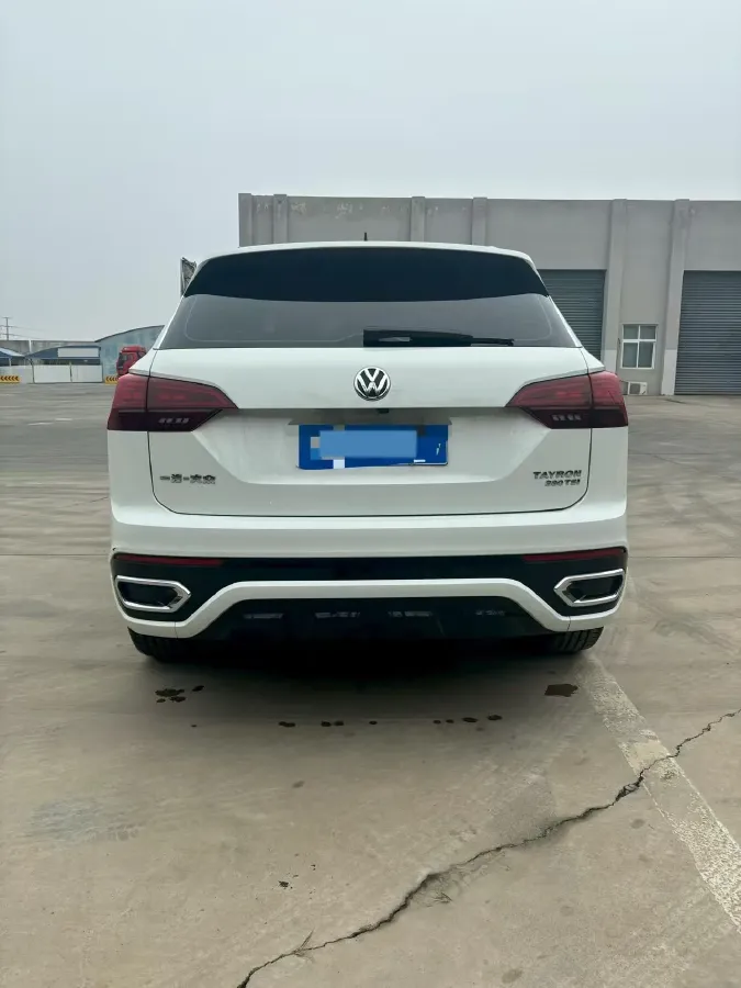 2019 Mercedes-Benz GLA Class 1.6T 156HP L4 7DCT,autocango,china used car exporter,china ev exporter,chinese used car exporter,chinese used ev exporter