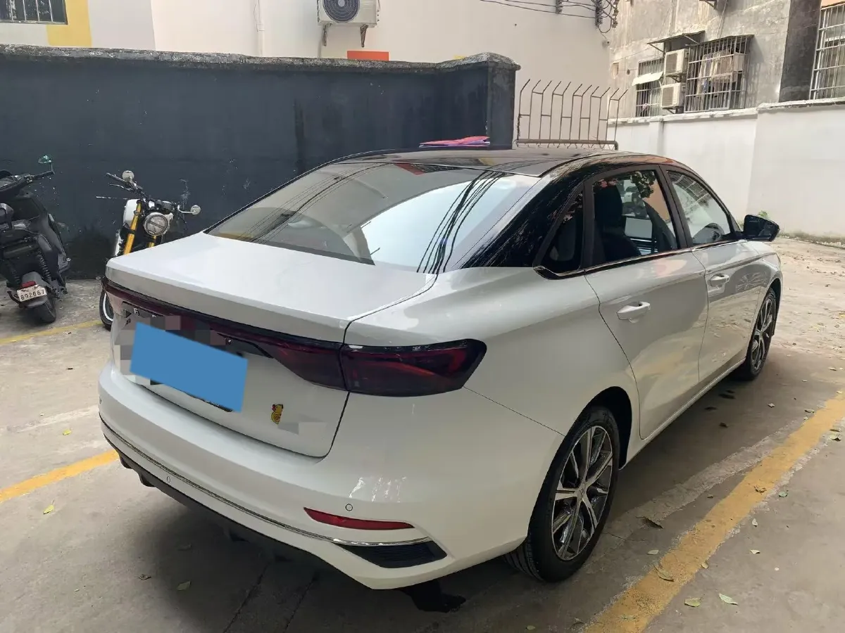 2023 Geely Emgrand 1.5L 127HP L4 CVT,autocango,china used car exporter,china ev exporter,chinese used car exporter,chinese used ev exporter