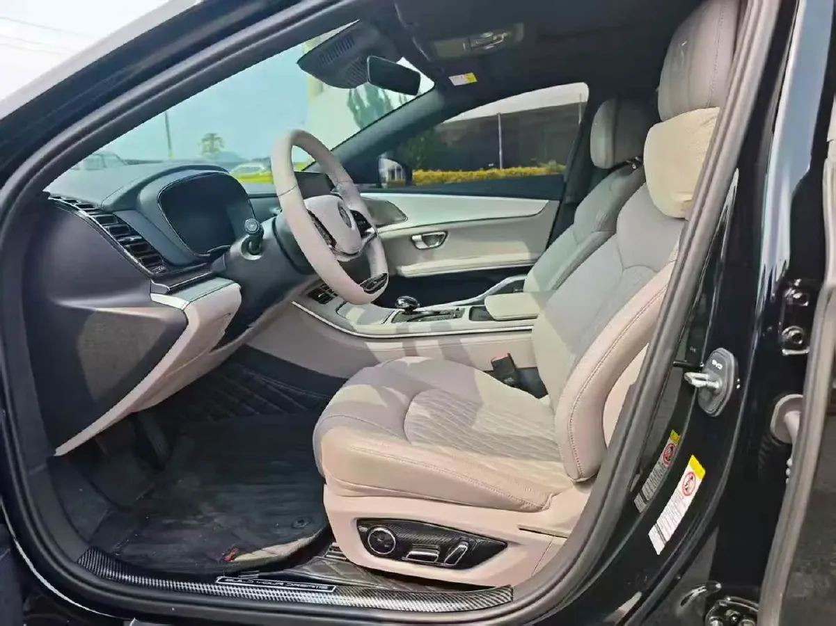 2025 BYD Han BEV 72KWH,autocango,china used car exporter,china ev exporter,chinese used car exporter,chinese used ev exporter