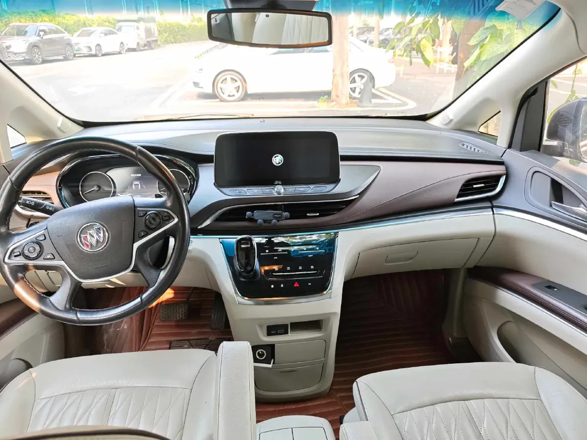 2021 Buick GL8 2.0T 237HP L4 9AT,autocango,china used car exporter,china ev exporter,chinese used car exporter,chinese used ev exporter