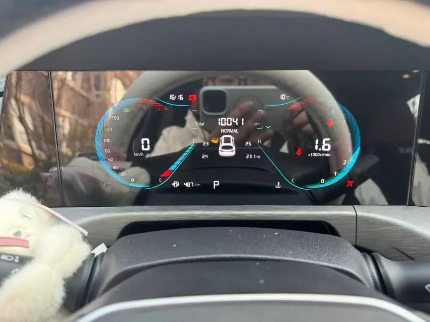 2023 ChangAn CS35 Plus 1.4T 160HP L4 7DCT,autocango,china used car exporter,china ev exporter,chinese used car exporter,chinese used ev exporter