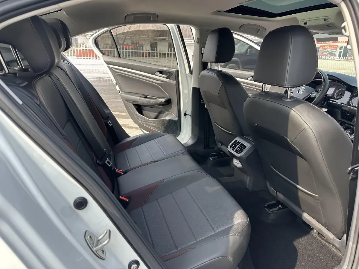 2021 Volkswagen Bora 1.5L 113HP L4 6AT,autocango,china used car exporter,china ev exporter,chinese used car exporter,chinese used ev exporter