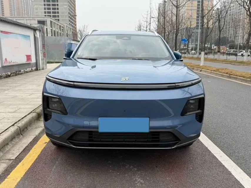 2024 Venucia VX6 BEV 62KWH,autocango,china used car exporter,china ev exporter,chinese used car exporter,chinese used ev exporter