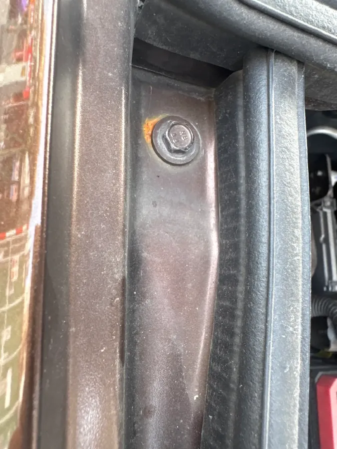 2021 WuLing HongGuang 1.5L 99HP L4 6MT,autocango,china used car exporter,china ev exporter,chinese used car exporter,chinese used ev exporter