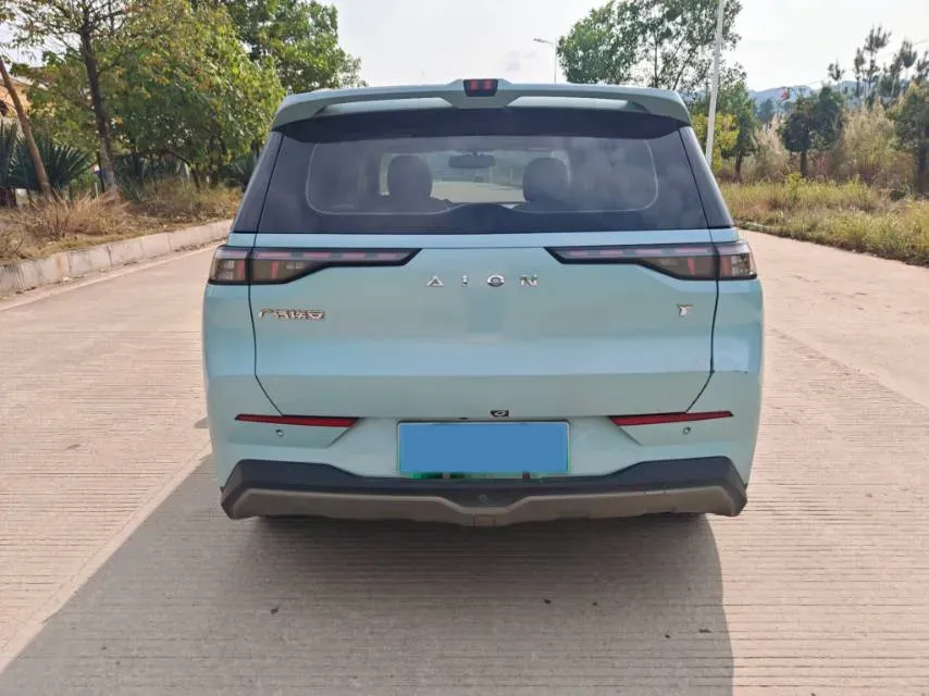 2022 Geely Okavango 1.8T 184HP L4 7DCT,autocango,china used car exporter,china ev exporter,chinese used car exporter,chinese used ev exporter