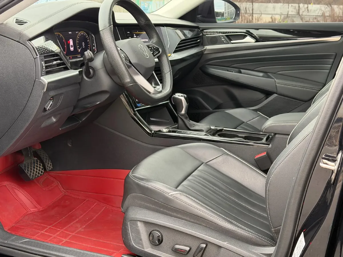 2023 Volkswagen Passat 2.0T 186HP L4 7DCT,autocango,china used car exporter,china ev exporter,chinese used car exporter,chinese used ev exporter