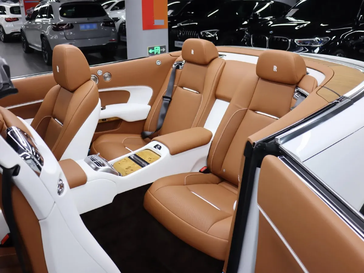 2018 Rolls-Royce Dawn 6.6T 571HP V12 8AT,autocango,china used car exporter,china ev exporter,chinese used car exporter,chinese used ev exporter