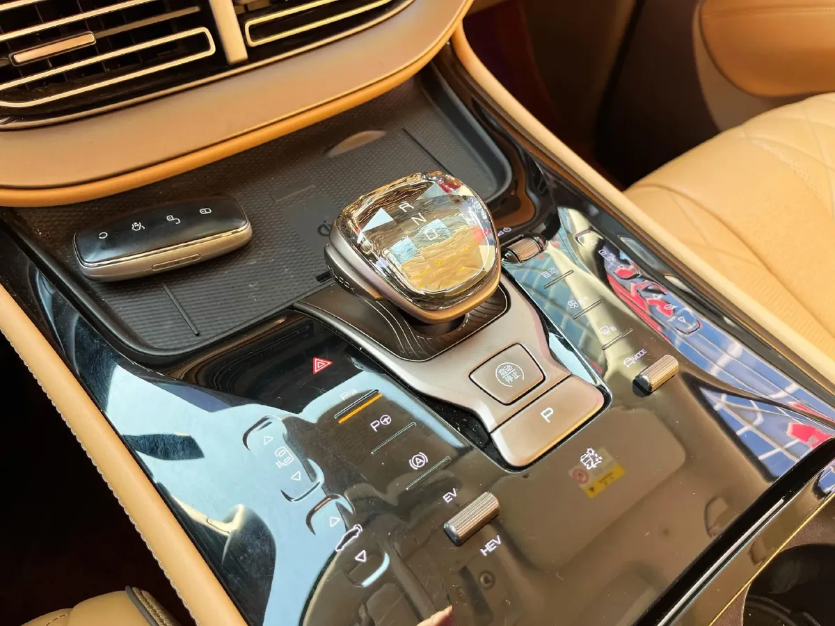 2022 Honda Odyssey 2.0L 146HP L4 E-CVT Hybrid,autocango,china used car exporter,china ev exporter,chinese used car exporter,chinese used ev exporter