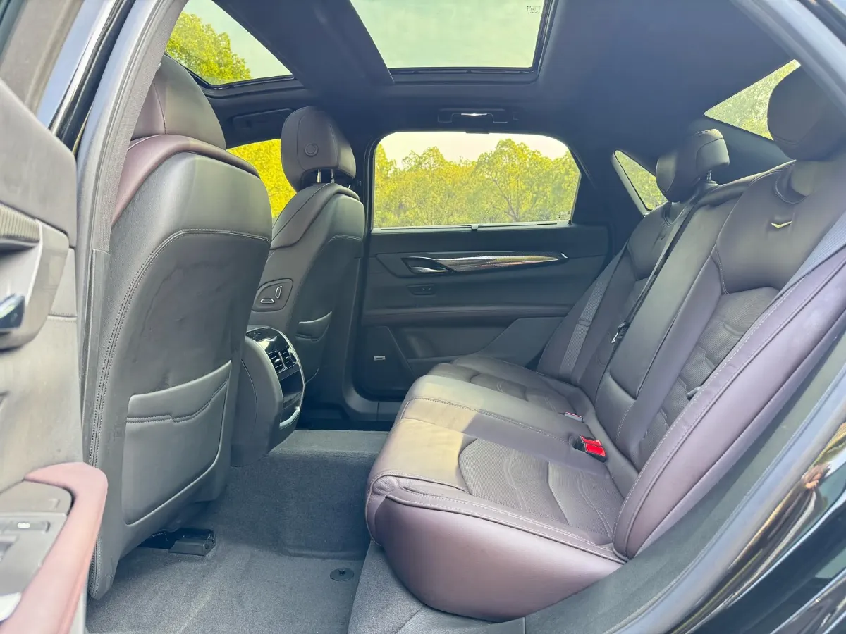 2022 Cadillac CT6 2.0T 237HP L4 10AT,autocango,china used car exporter,china ev exporter,chinese used car exporter,chinese used ev exporter