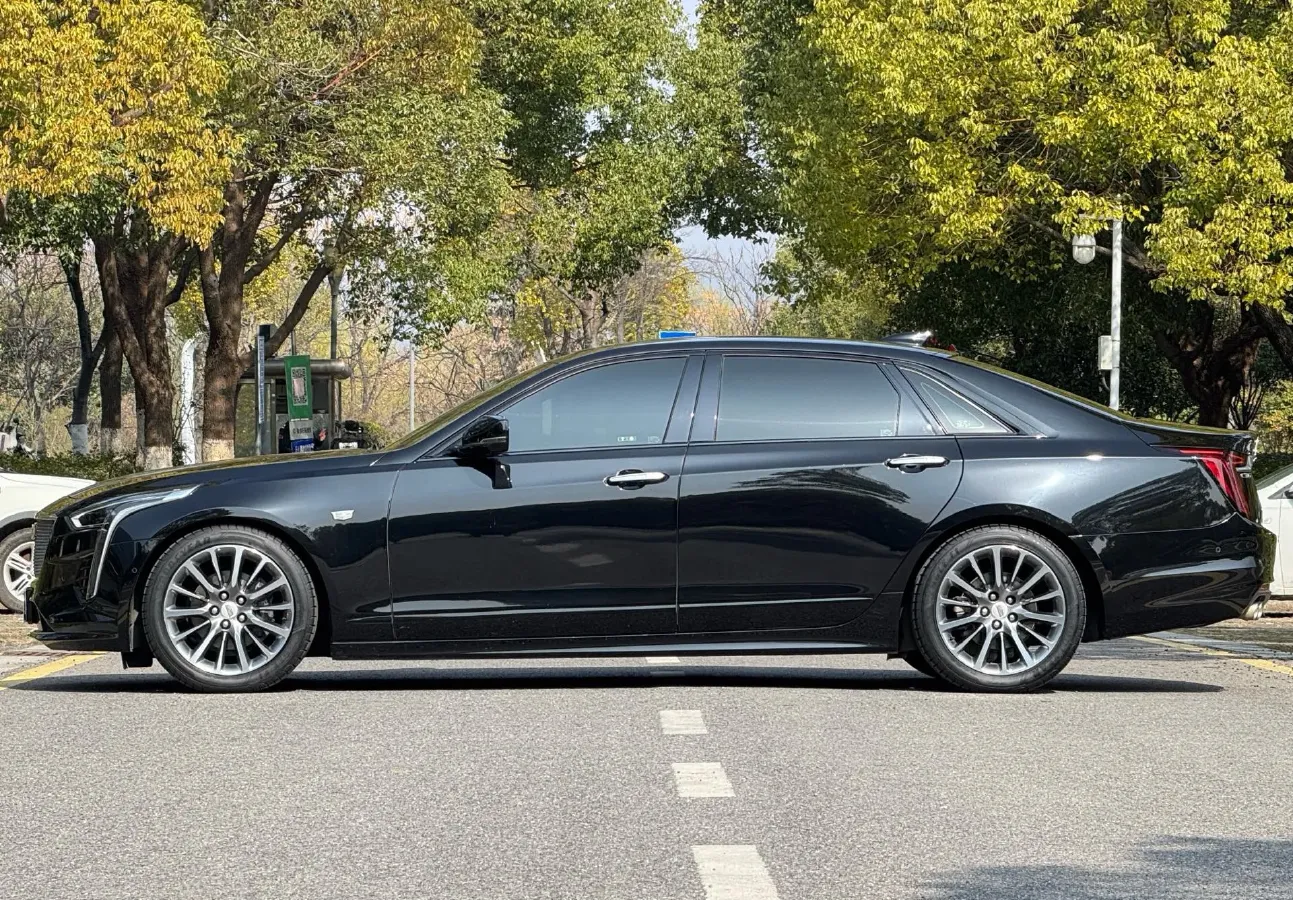 2022 Cadillac CT6 2.0T 237HP L4 10AT,autocango,china used car exporter,china ev exporter,chinese used car exporter,chinese used ev exporter