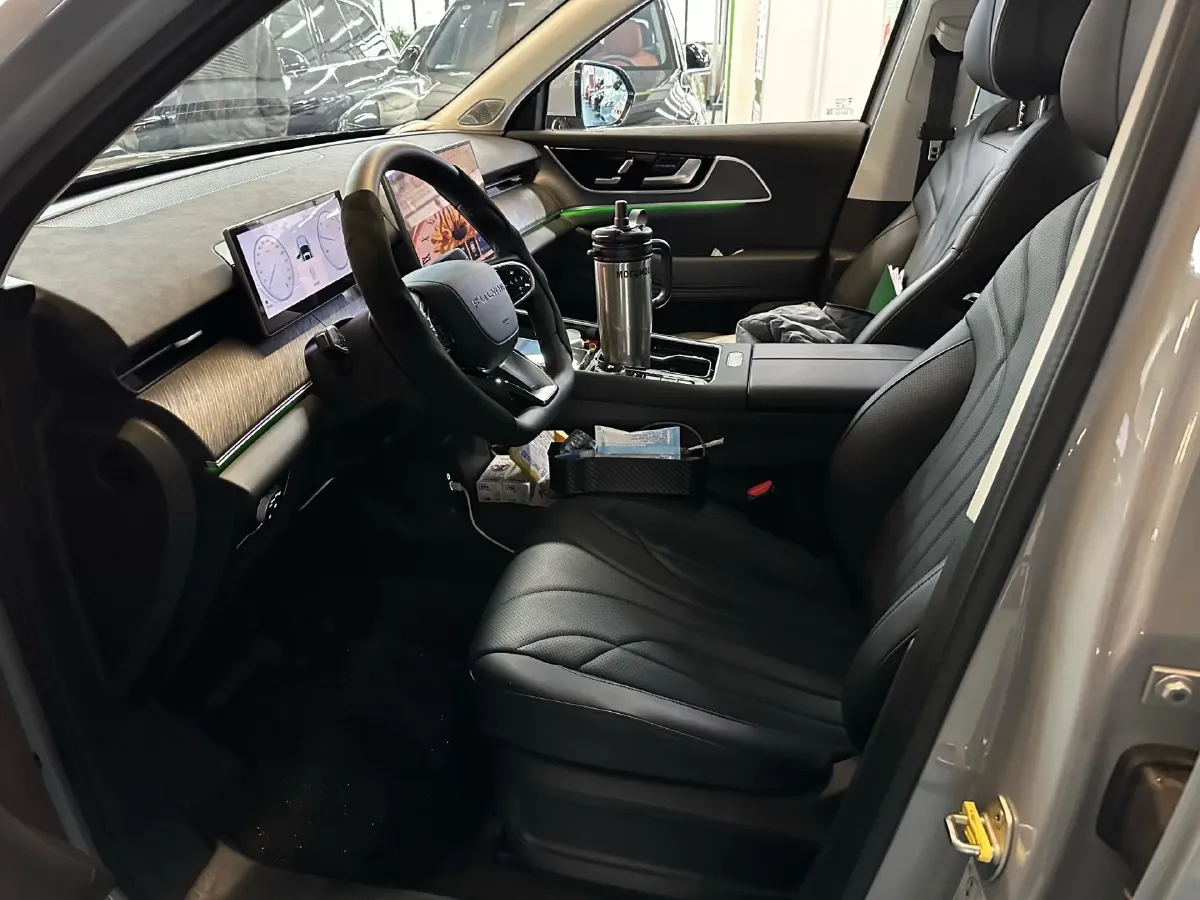 2025 Fulwin FulwinT9 1.5T 156HP L4 1DHT PHEV,autocango,china used car exporter,china ev exporter,chinese used car exporter,chinese used ev exporter