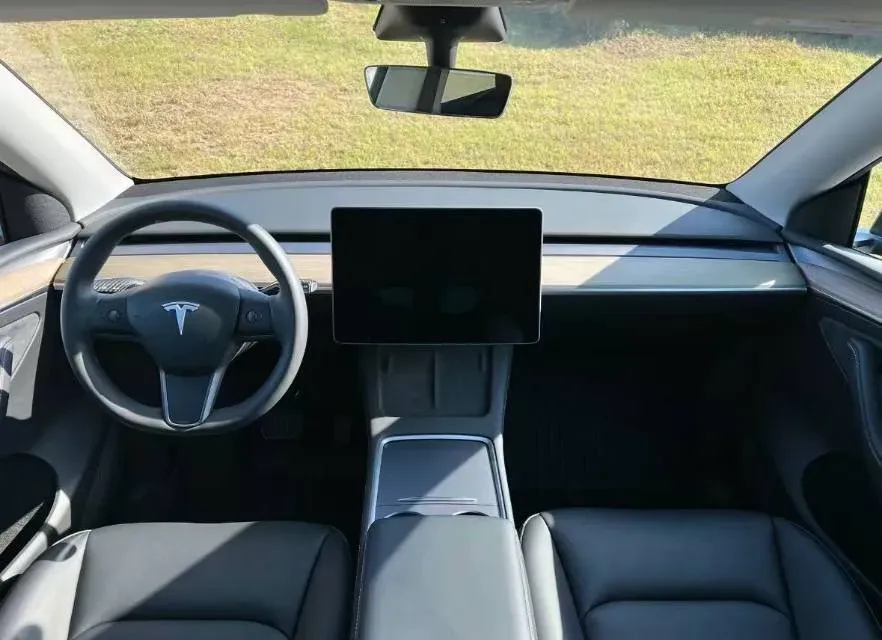 2022 Tesla Model Y BEV 60KWH,autocango,china used car exporter,china ev exporter,chinese used car exporter,chinese used ev exporter