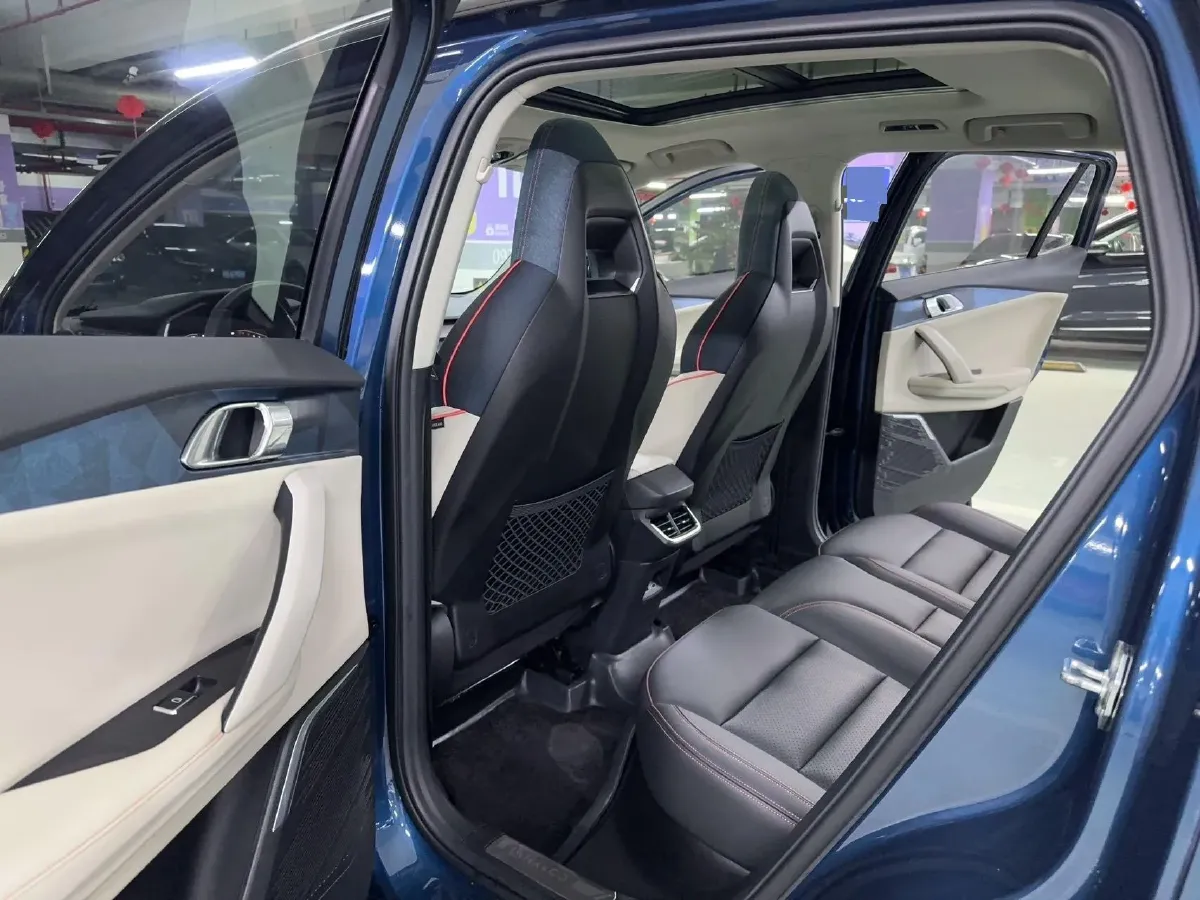 2020 LYNK&CO 06 1.5T 177HP L3 7DCT,autocango,china used car exporter,china ev exporter,chinese used car exporter,chinese used ev exporter