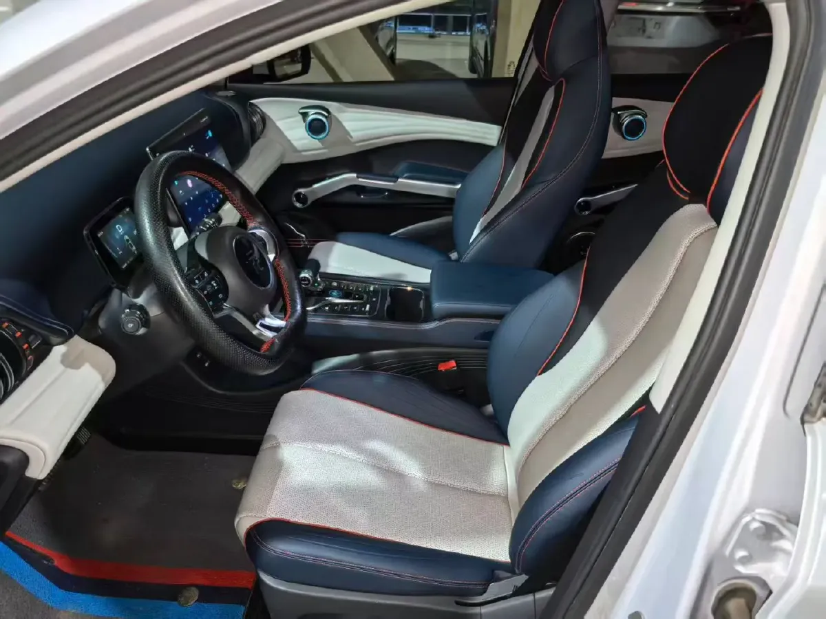 2022 Foton Grand General G7 2.0T 238HP L4 8AT,autocango,china used car exporter,china ev exporter,chinese used car exporter,chinese used ev exporter