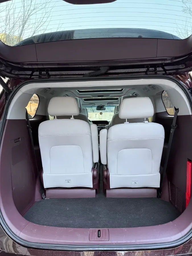 2022 Buick GL8 2.0T 237HP L4 9AT,autocango,china used car exporter,china ev exporter,chinese used car exporter,chinese used ev exporter