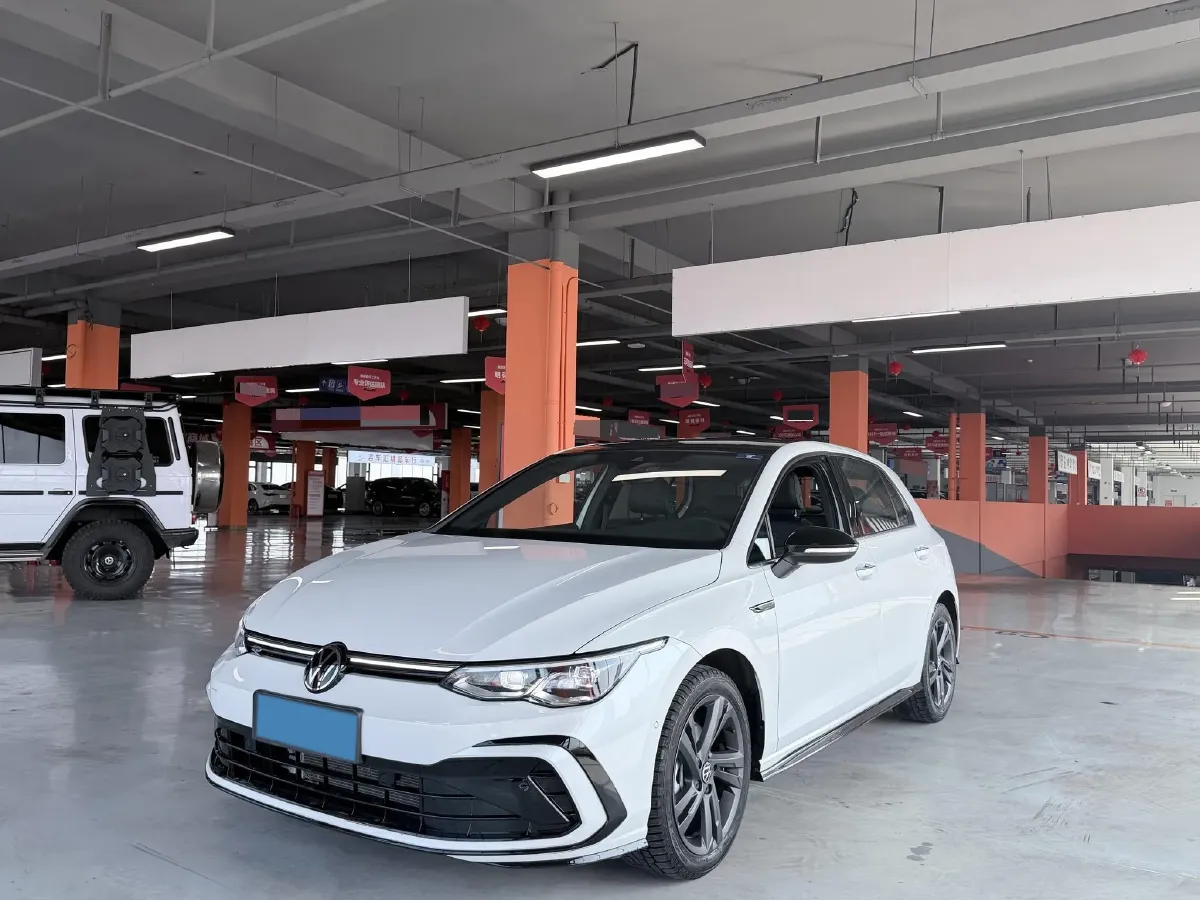 2024 Volkswagen Golf 1.4T 150HP L4 7DCT,autocango,china used car exporter,china ev exporter,chinese used car exporter,chinese used ev exporter