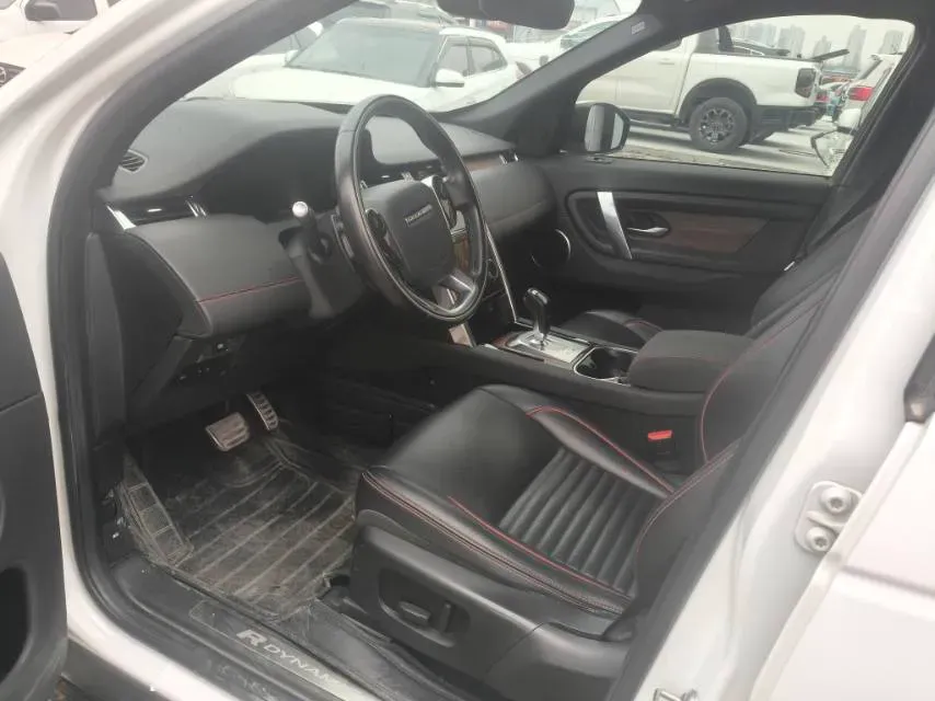 2020 Land Rover Discovery Sport 2.0T 249HP L4 9AT,autocango,china used car exporter,china ev exporter,chinese used car exporter,chinese used ev exporter