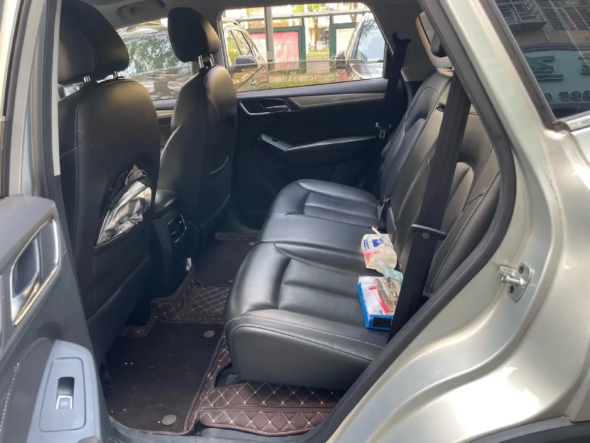 2017 Roewe RX5 1.5T 169HP L4 2AT PHEV 12KWH,autocango,china used car exporter,china ev exporter,chinese used car exporter,chinese used ev exporter