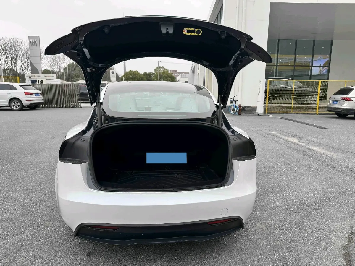 2023 Buick EnvisionPlus 2.0T 237HP L4 9AT,autocango,china used car exporter,china ev exporter,chinese used car exporter,chinese used ev exporter