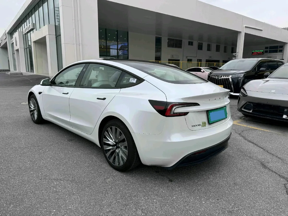 2023 Buick EnvisionPlus 2.0T 237HP L4 9AT,autocango,china used car exporter,china ev exporter,chinese used car exporter,chinese used ev exporter