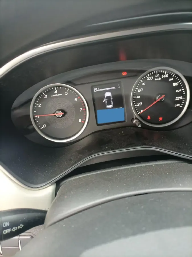 2019 BaoJun 530 1.5T 151HP L4 CVT,autocango,china used car exporter,china ev exporter,chinese used car exporter,chinese used ev exporter