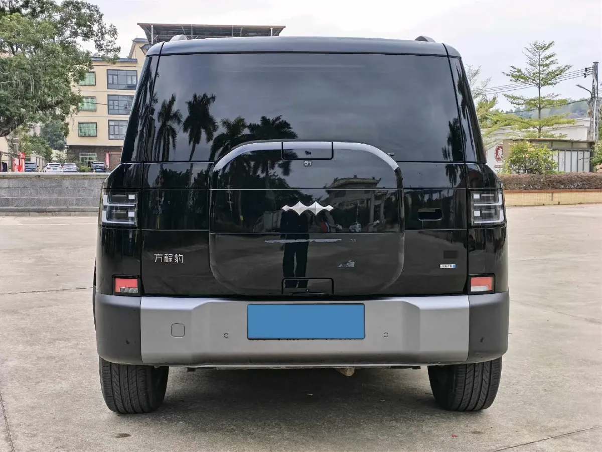 2025 FangChengBao Tai 7 1.5T 156HP L4 E-CVT PHEV,autocango,china used car exporter,china ev exporter,chinese used car exporter,chinese used ev exporter