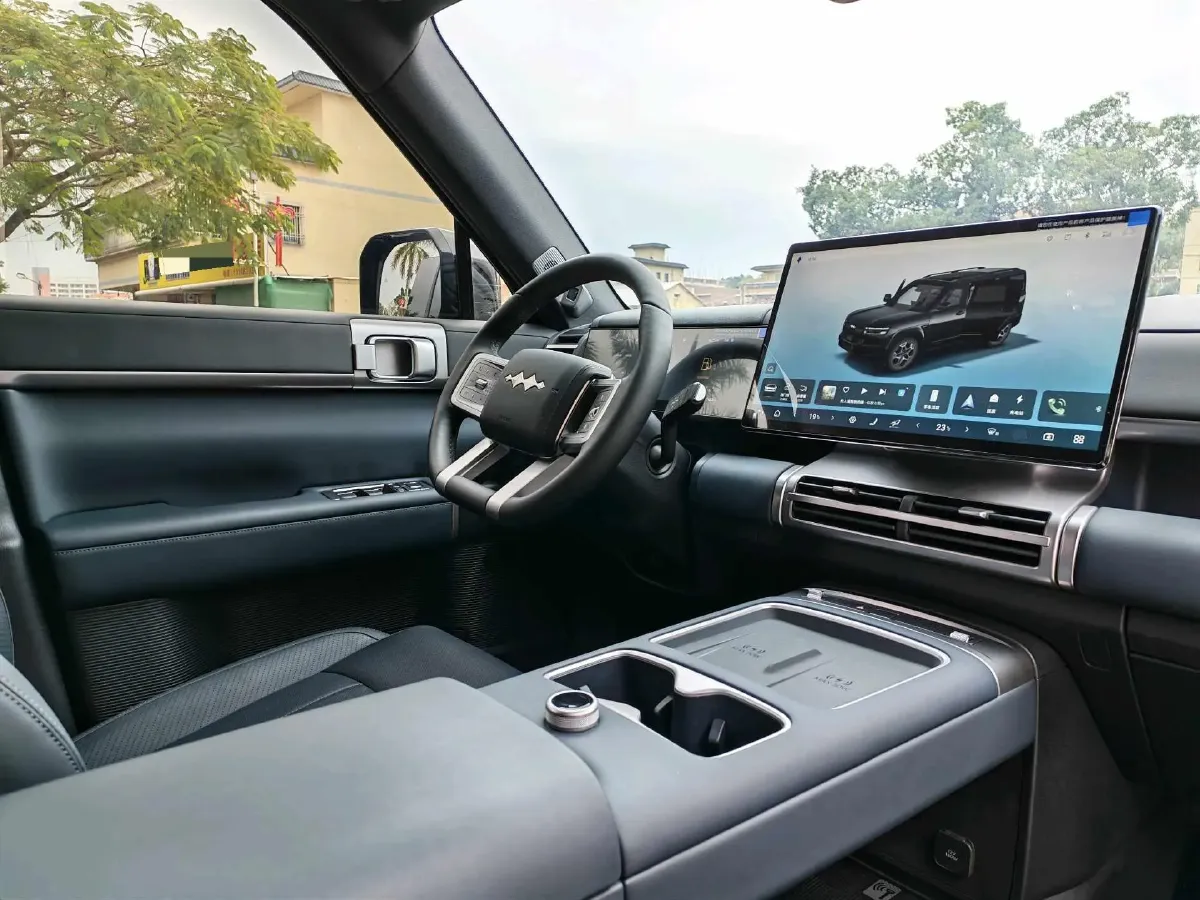 2025 FangChengBao Tai 7 1.5T 156HP L4 E-CVT PHEV,autocango,china used car exporter,china ev exporter,chinese used car exporter,chinese used ev exporter