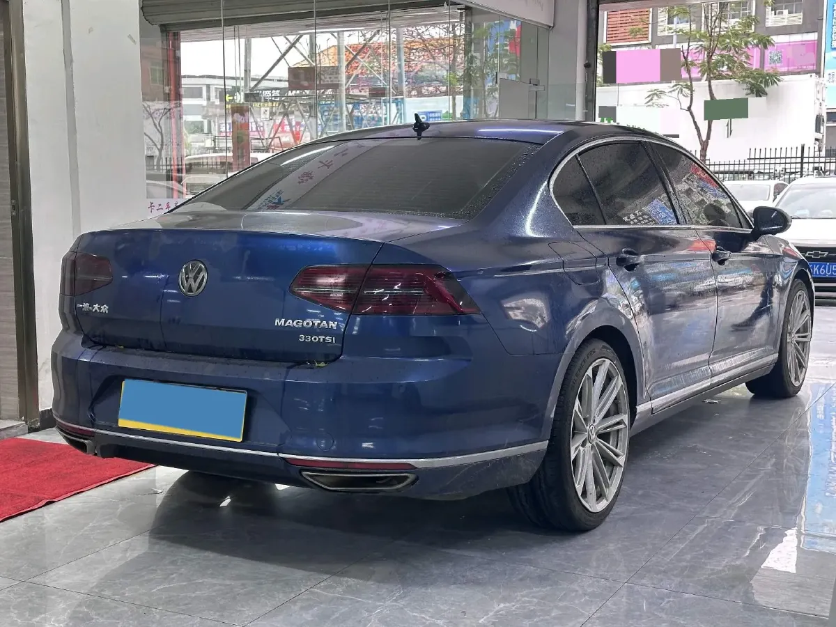 2019 Volkswagen Magotan 2.0T 186HP L4 7DCT,autocango,china used car exporter,china ev exporter,chinese used car exporter,chinese used ev exporter