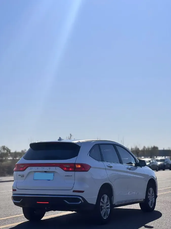 2022 Haval H6 1.5T 184HP L4 7DCT,autocango,china used car exporter,china ev exporter,chinese used car exporter,chinese used ev exporter