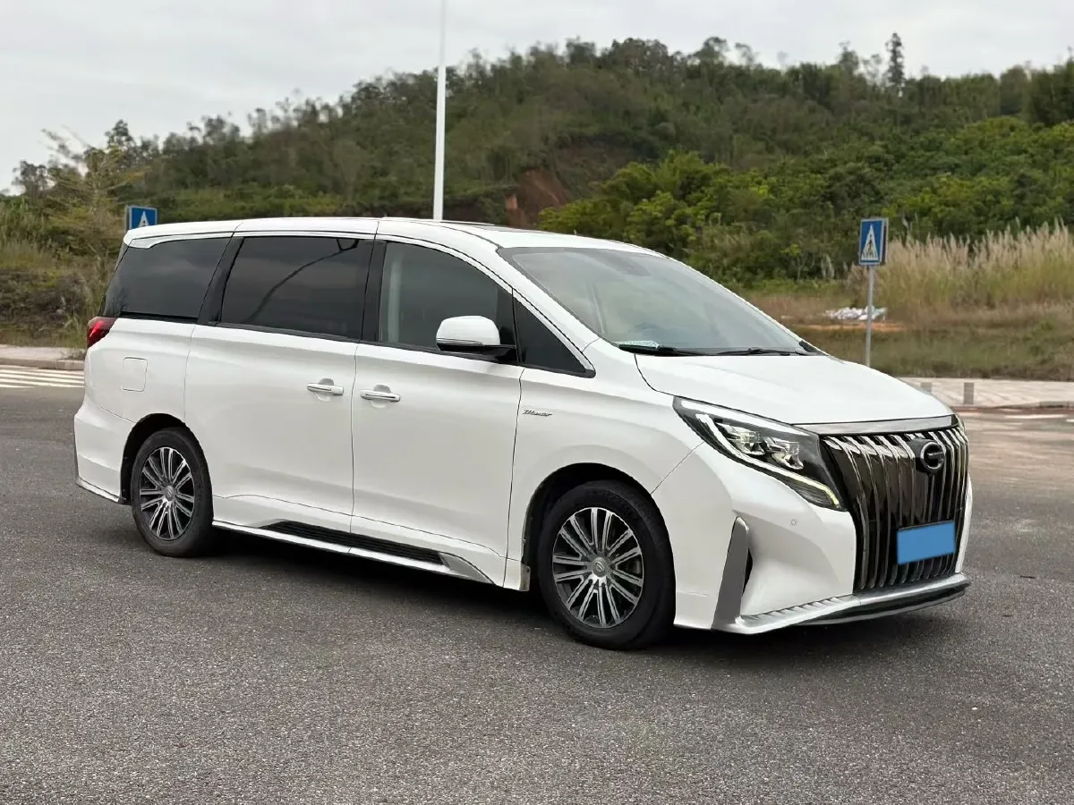 2021 GAC Trumpchi M8 2.0T 252HP L4 8AT,autocango,china used car exporter,china ev exporter,chinese used car exporter,chinese used ev exporter