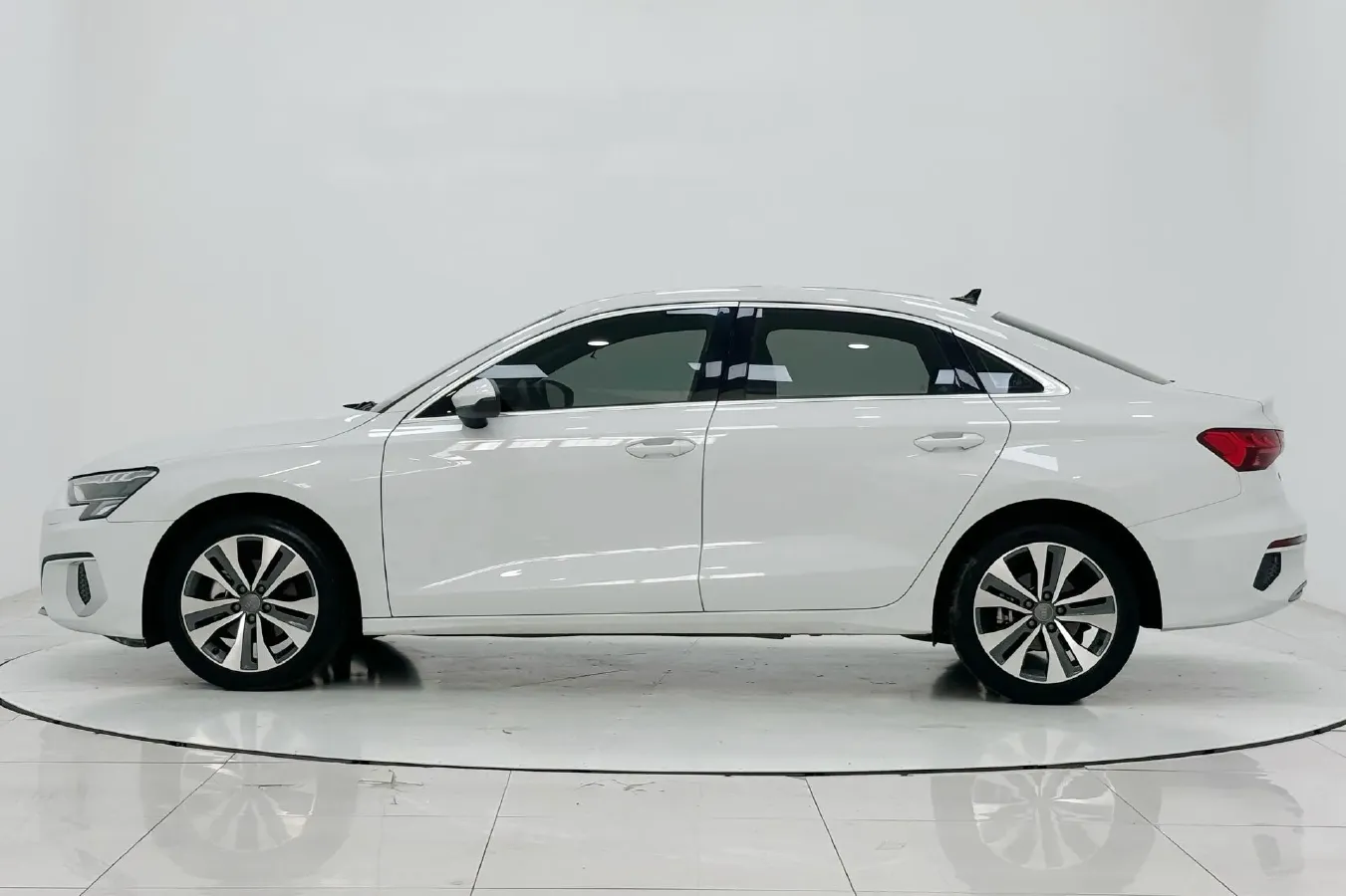 2021 Audi A3 1.4T 150HP L4 7DCT,autocango,china used car exporter,china ev exporter,chinese used car exporter,chinese used ev exporter